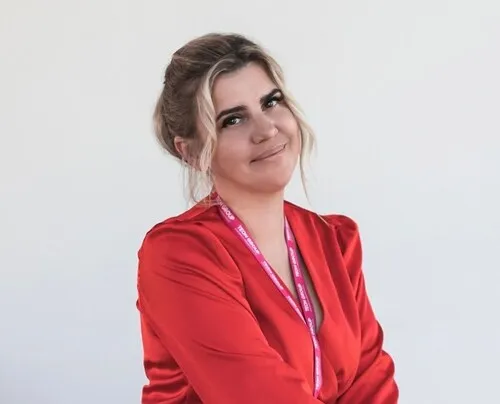 Преподаватель Оксана Панова